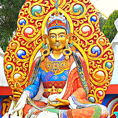 Photo of Guru Rinpoche statue in Dag Shang Kagyu buddhist center. The statue was made by Lama Sönam Wangchuk